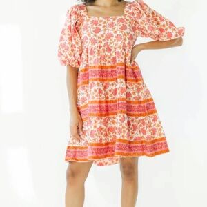 Victoria Dunn mini, NWOT, size medium.